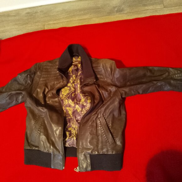 Danier Broen Leather Jacket - Picture 4 of 10